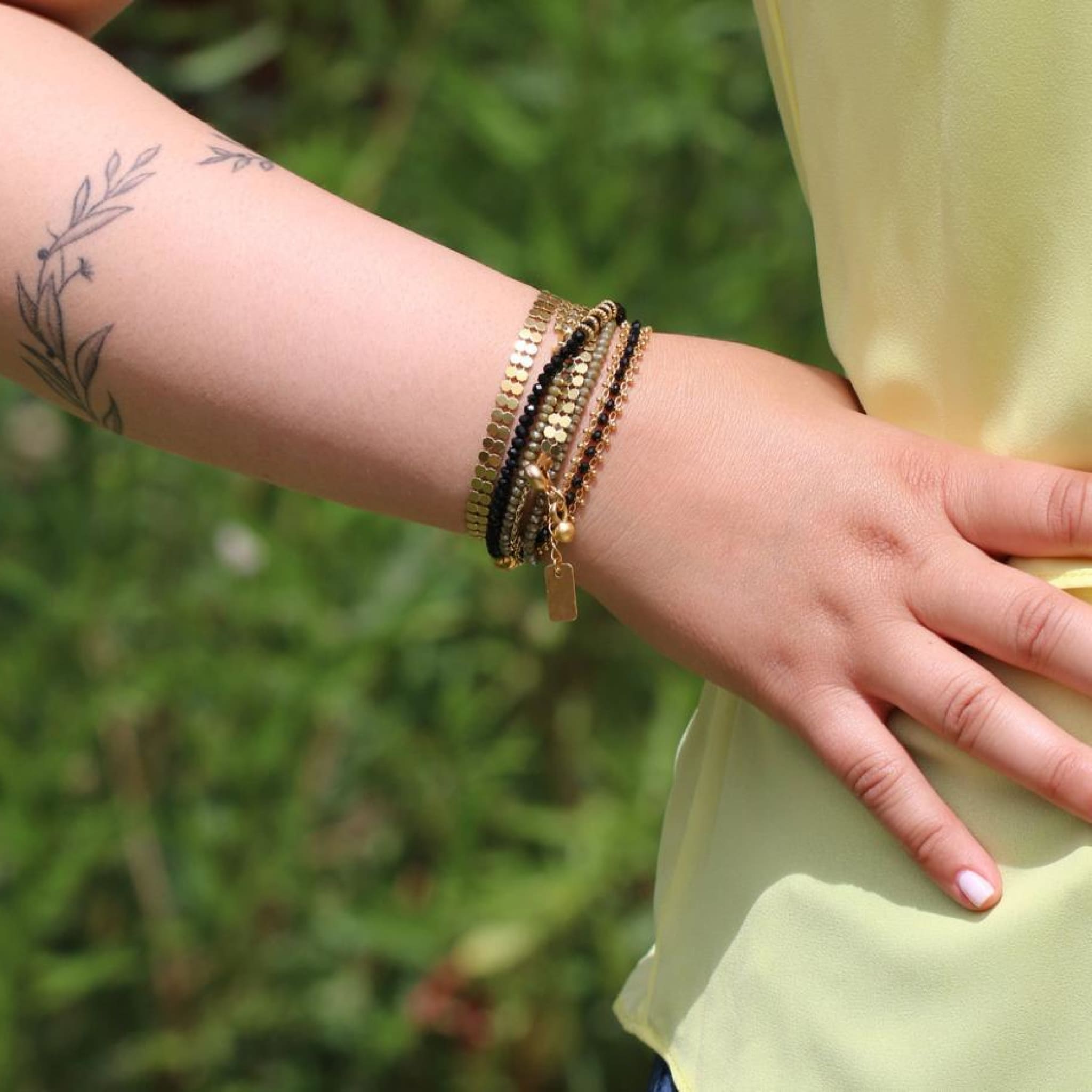 Buy the Black Onyx and Gold Beaded Bracelet | JaeBee Jewelry